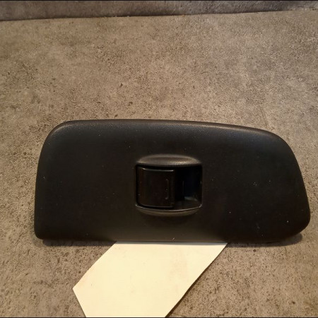 Commande lève-glace porte avant droite occasion TOYOTA RAV4 II Phase 2 10-2003->12-2005 115 D-4D