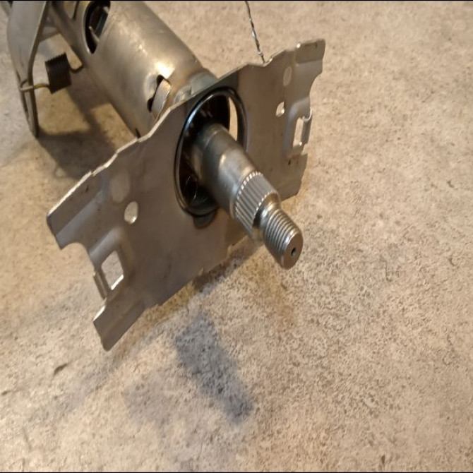 Colonne de direction non assistee occasion TOYOTA RAV4 II Phase 2 10-2003->12-2005 115 D-4D 4521042020 4