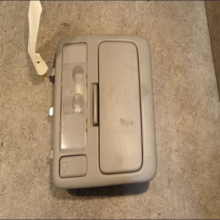 Plafonnier occasion TOYOTA RAV4 II Phase 2 10-2003->12-2005 115 D-4D 8124012060P0