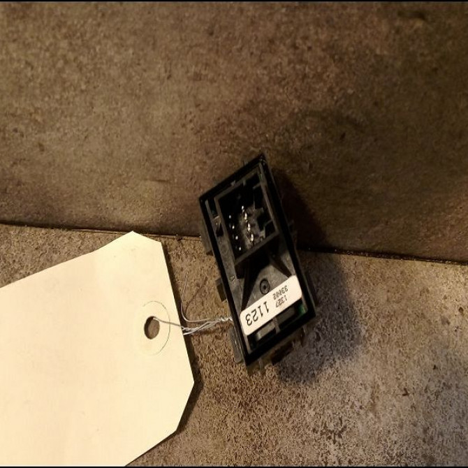 Interrupteur commande de frein a main occasion OPEL MERIVA II Phase 1 09-2010->03-2014 1.7 CDTI 110ch 2