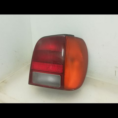 Feu arrière droit occasion VOLKSWAGEN POLO III Phase 1 10-1994->11-1999 1.4
