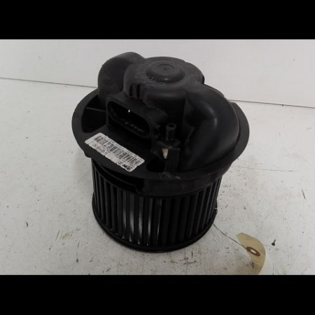 Ventilateur de chauffage occasion TOYOTA AYGO I Phase 1 06-2005->11-2009 1.0 VVTI 871030H020
