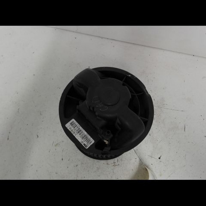 Ventilateur de chauffage occasion TOYOTA AYGO I Phase 1 06-2005->11-2009 1.0 VVTI 871030H020 2