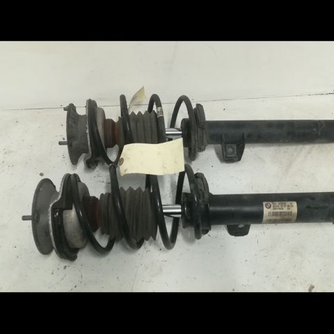 Amortisseur avant droit occasion B.M.W. SERIE 3 V Phase 1 03-2005->09-2008 318i 129ch 31316786008 1