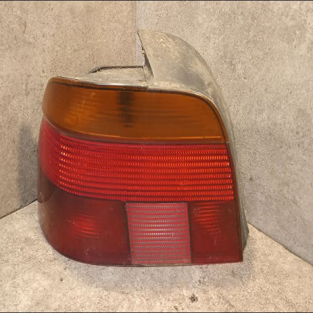 Feu arrière gauche occasion B.M.W. SERIE 5 IV Phase 1 12-1995->07-2000 63216912423