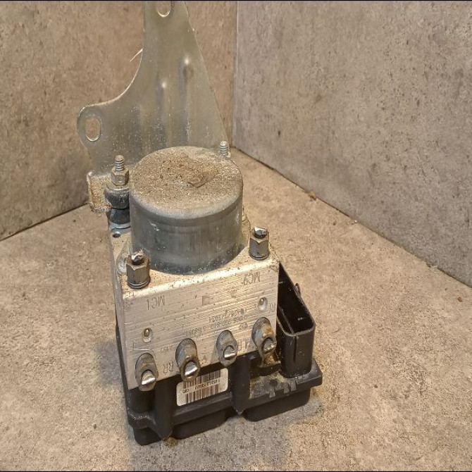 Unité hydraulique ABS occasion FIAT 500 II 500 II Phase 1 2007-07-01->2016-03-31 1.2i 69ch 71753903 1