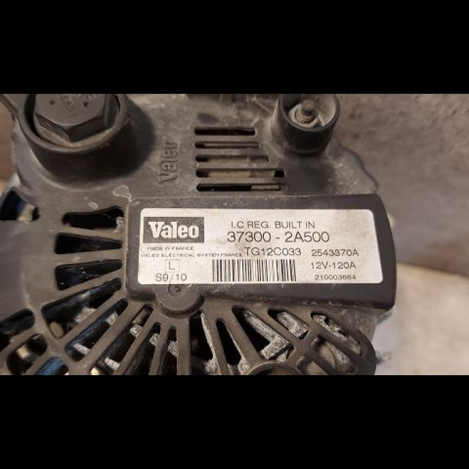 Alternateur occasion KIA VENGA Phase 1 01-2010->12-2015 1.4 CRDI 90ch 373002A600 3