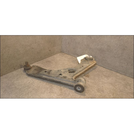 Triangle inf avd occasion FIAT GRANDE PUNTO III Phase 1 09-2005->12-2013 1.2i 65ch 51783056