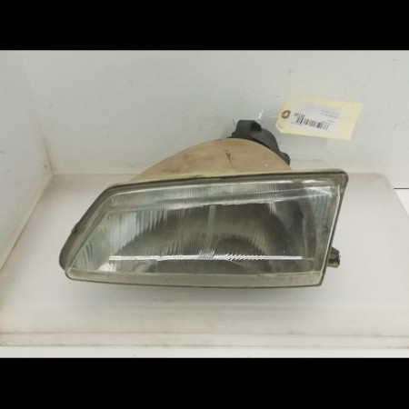Phare gauche occasion PEUGEOT 106 Phase 1 09-1991->04-1996 1.5D 6204C7