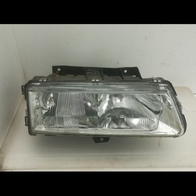 Phare droit occasion CITROEN XANTIA Phase 1 03-1993->06-1998 1.9 TD 95667948 1