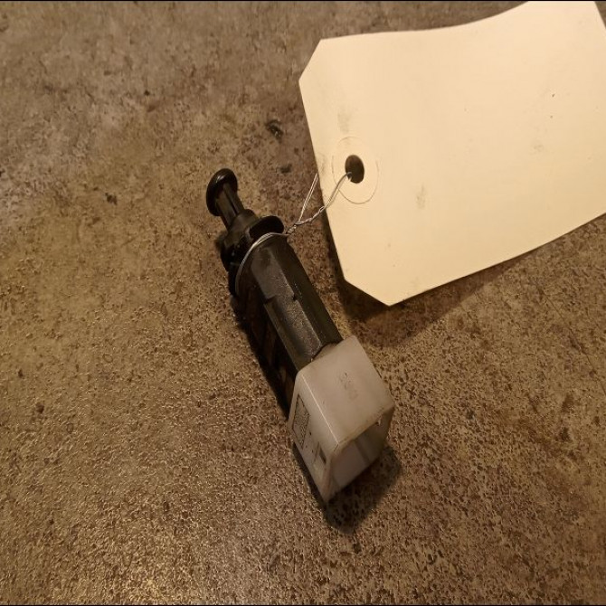 Pedale de frein occasion RENAULT CLIO II Phase 1 03-1998->06-2001 1.9 D 8200115368 1