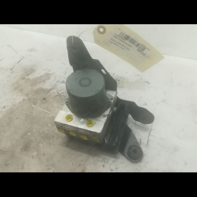 Unité hydraulique ABS occasion RENAULT MEGANE II Phase 1 BREAK 09-2003->12-2005 1.9 DCI 120ch 7701062137 1