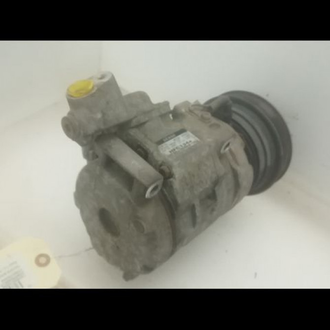Compresseur air conditionne occasion TOYOTA RAV4 II Phase 1 07-2000->10-2003 115 D-4D 8832042110 2