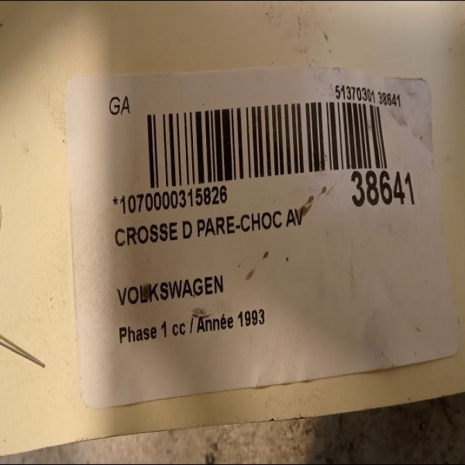 Crosse d pare-choc av occasion VOLKSWAGEN TRANSPORTER IV Phase 1 09-1990->03-1996 2.4 D 2