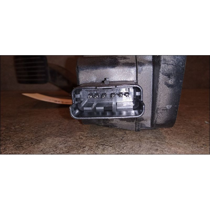 Potentiometre accelerateur occasion CITROEN BERLINGO II Phase 1 05-2008->01-2012 1.6 HDi 75ch 4