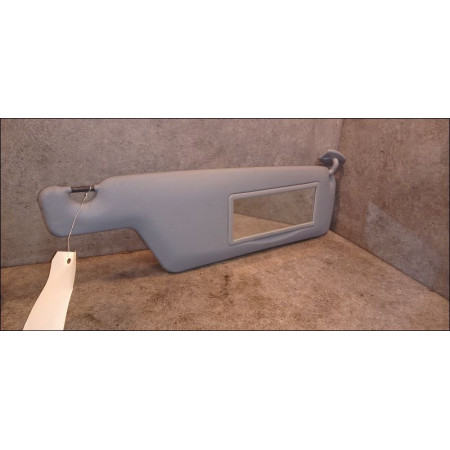 Pare-soleil droit occasion CITROEN XANTIA Phase 2 12-1997->06-2001 95667904ZG
