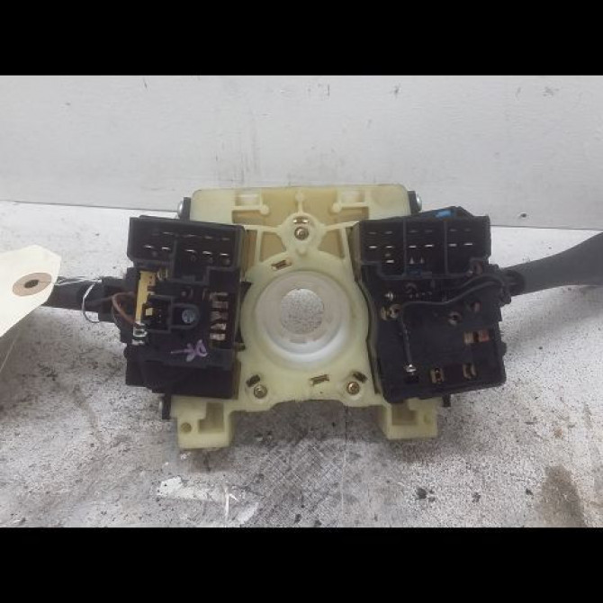 Bloc commodos occasion NISSAN MICRA II Phase 3 04-1998->12-2000 1.0i 255606F807 2