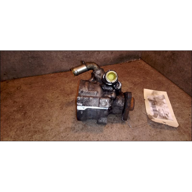 Pompe direction assistee occasion IVECO DAILY IV 504238603 1