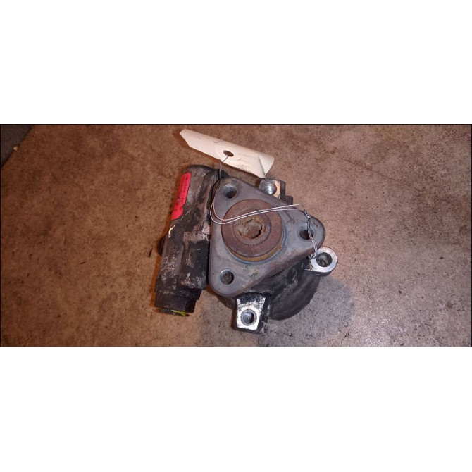 Pompe direction assistee occasion IVECO DAILY IV 504238603 4