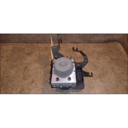 Unité hydraulique ABS occasion RENAULT CLIO IV Phase 1 07-2012->... 1.5 DCI 75ch