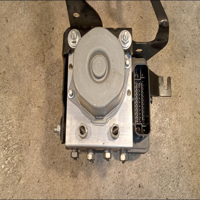 Unité hydraulique ABS occasion RENAULT CLIO IV Phase 1 07-2012->... 0.9 TCE 90ch 476607745R 2