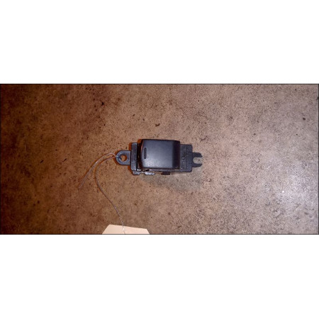 Commande leve-glace porte arrière droite occasion NISSAN QASHQAI I Phase 1 01-2007->09-2010 2.0 DCI 150ch 25411BR00A