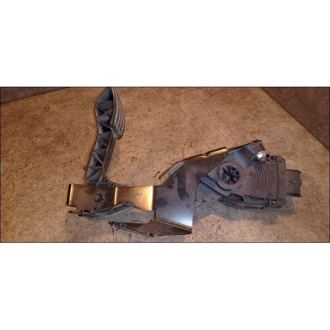 Potentiometre accelerateur occasion FIAT SCUDO II Phase 1 04-2007->... 2.0 DT MULTIJET 120ch 2