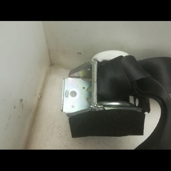 Ceinture arrière droite occasion CITROEN C5 II Phase 1 04-2008->... 1.6 HDi 110ch 8975S0 2