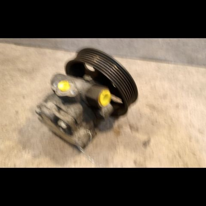 Pompe direction assistee occasion KIA CARENS II K2KC32600 2