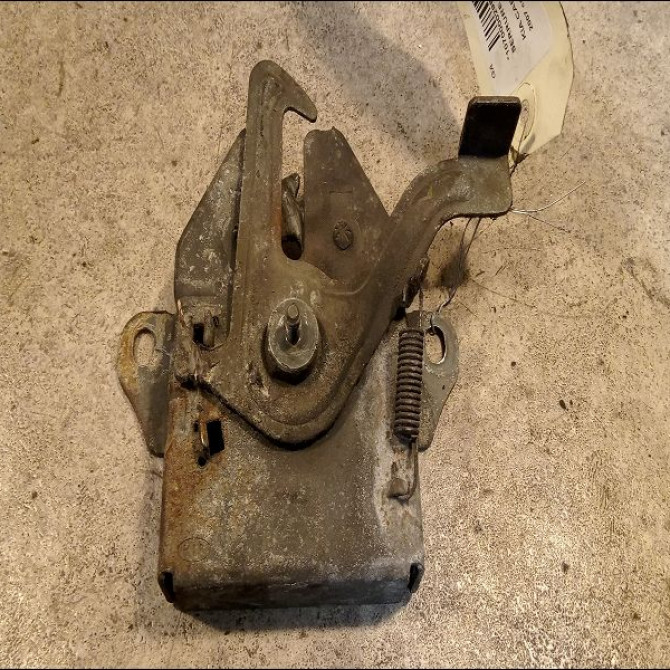 Serrure capot occasion KIA CARENS II K2FA56620 1