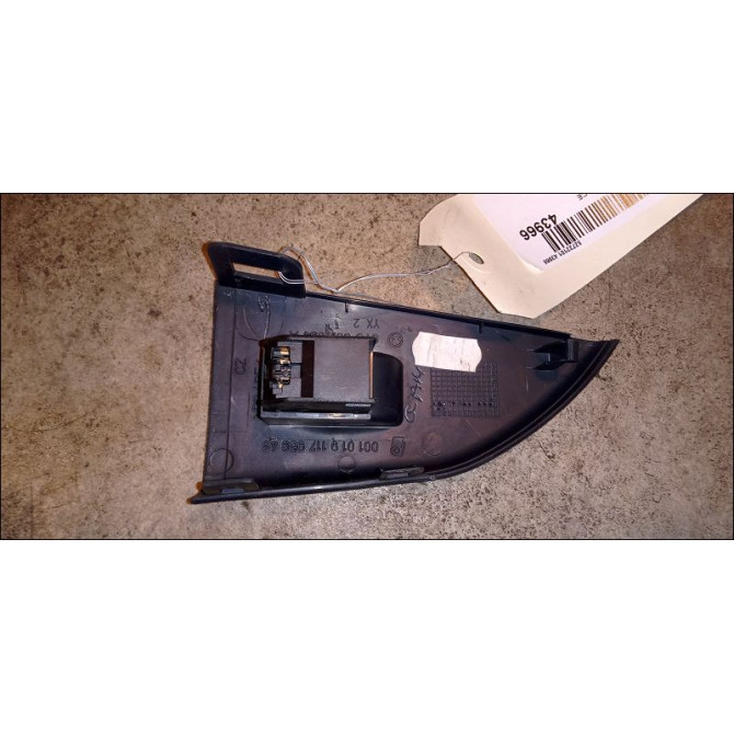 Commande leve-glace porte arrière gauche occasion SKODA FABIA I Phase 1 04-1995->04-1999 1.9 TDI 101ch 6Y095985501C 2