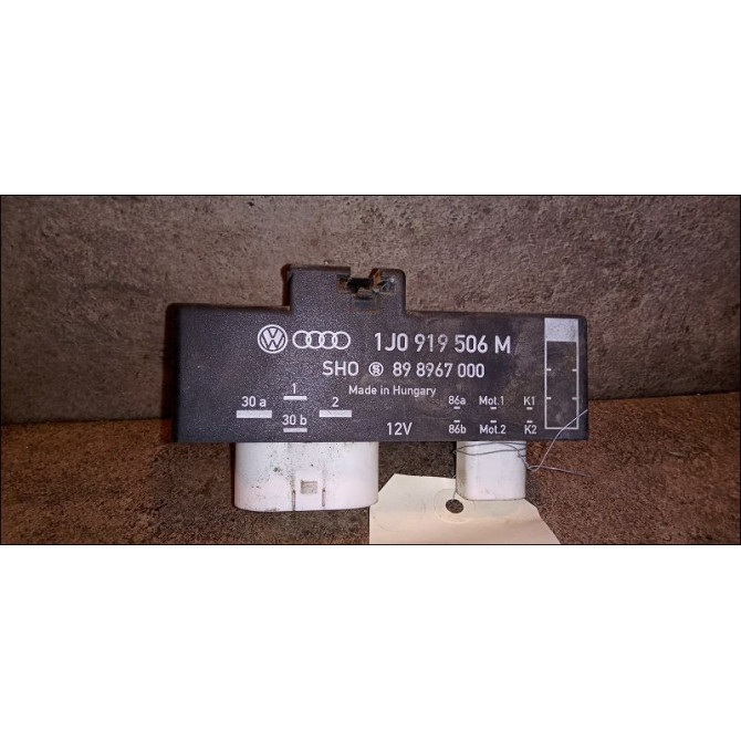 Boitier de préchauffage occasion SKODA FABIA I Phase 1 04-1995->04-1999 1.9 TDI 101ch 1J0906381A 1