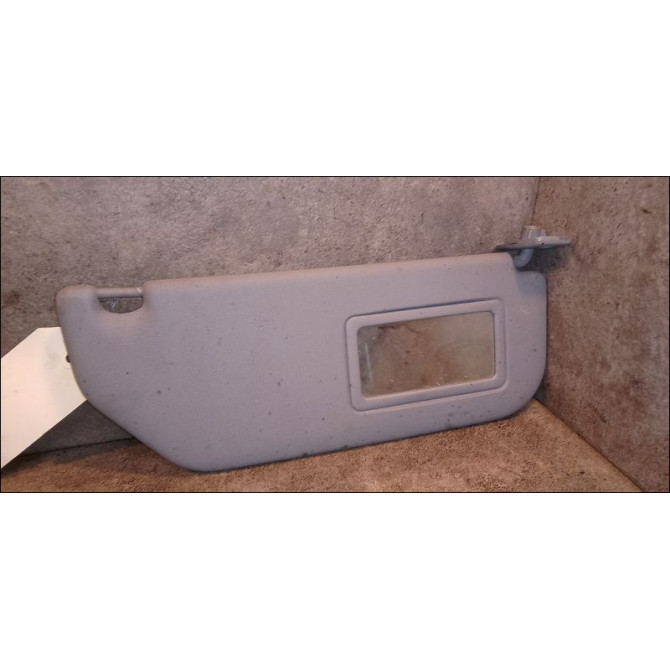 Pare-soleil droit occasion PEUGEOT 106 Phase 2 04-1996->09-2003 1.0i 8143J6 1