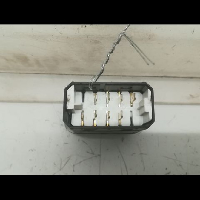 Commande lève-glace porte avant gauche occasion AIXAM CROSSLINE 2