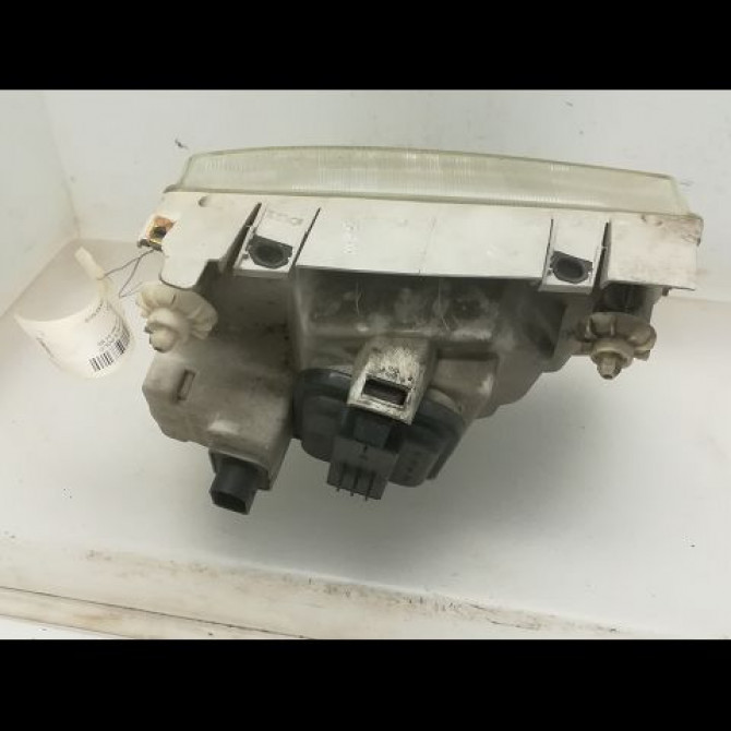 Phare gauche occasion VOLKSWAGEN POLO III Phase 1 10-1994->11-1999 1.4 2