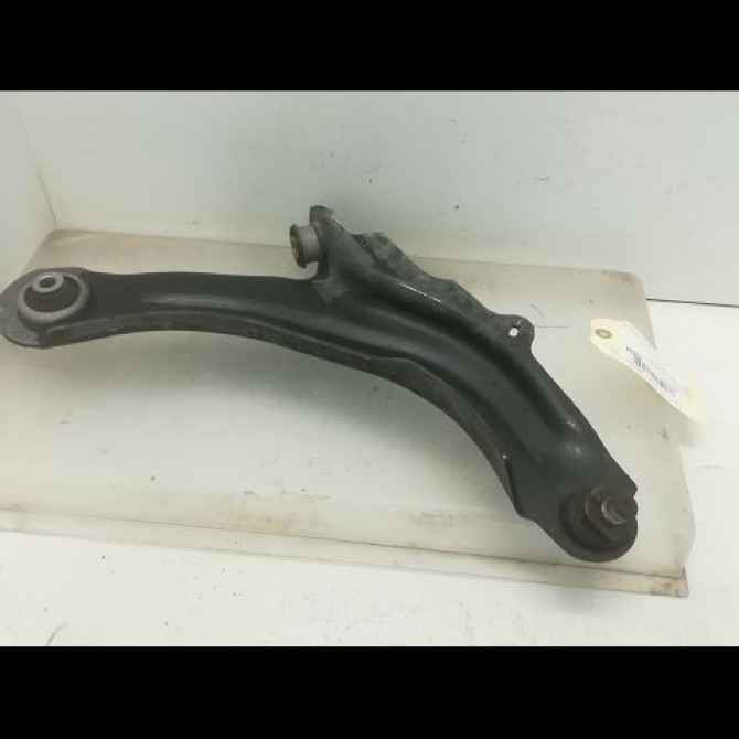 Triangle inf avd occasion RENAULT CAPTUR Phase 1 02-2013->... 0.9 90 ch 545045743R 1