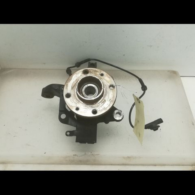 Moyeu avd occasion RENAULT CAPTUR Phase 1 02-2013->... 0.9 90 ch 402104249R 1