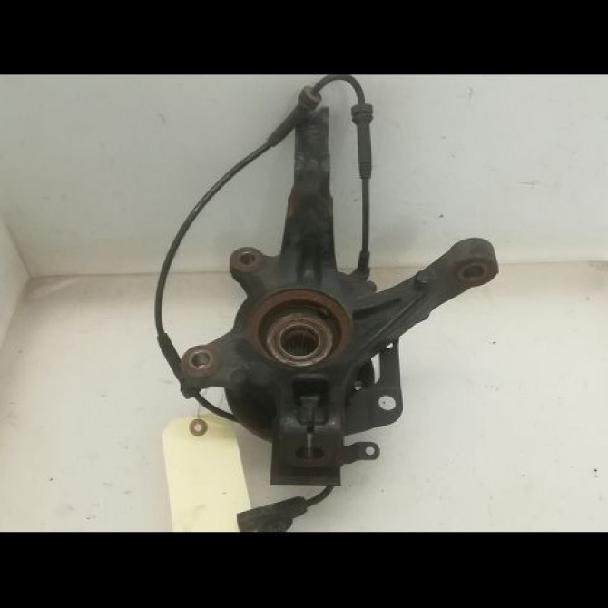 Moyeu avd occasion RENAULT CAPTUR Phase 1 02-2013->... 0.9 90 ch 402104249R 2