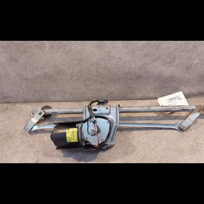 Moteur essuie-glace avant occasion RENAULT CLIO II Phase 1 03-1998->06-2001 1.4i 8v 75ch 7701049800 2