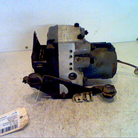 Unité hydraulique ABS occasion AUDI A4 I Phase 1 02-1995->02-1999 1.9 TDi 8D0614111