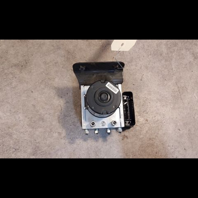 Unité hydraulique ABS occasion TOYOTA YARIS II Phase 2 01-2009->05-2011 1.4 D-4D 90ch 440500D060 2