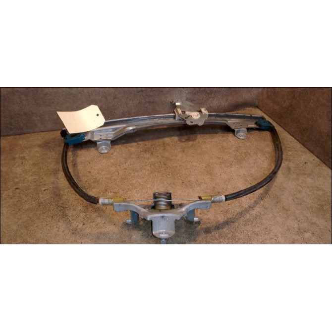 Mécanisme lève-glace avant gauche occasion RENAULT TWINGO II Phase 1 06-2007->11-2011 1.2i 60ch 8200731462 2