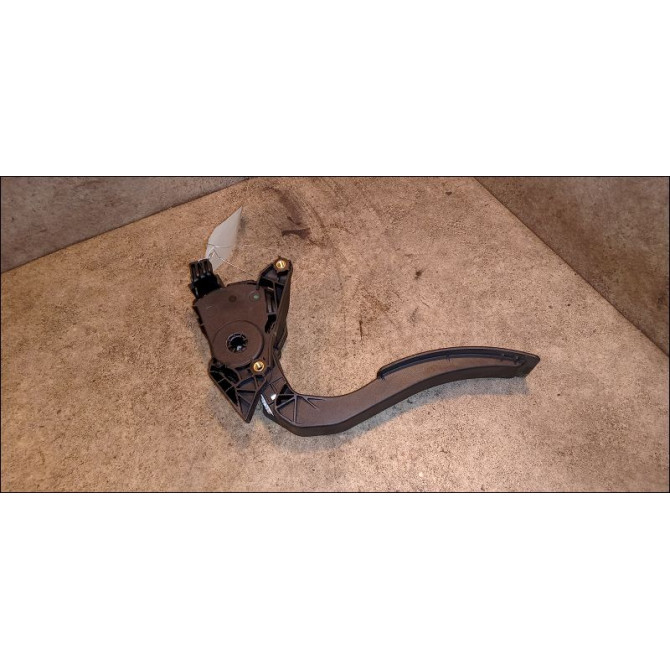 Potentiometre accelerateur occasion RENAULT CLIO IV Phase 1 04-1995->04-1999 1.5 DCI 90ch 1