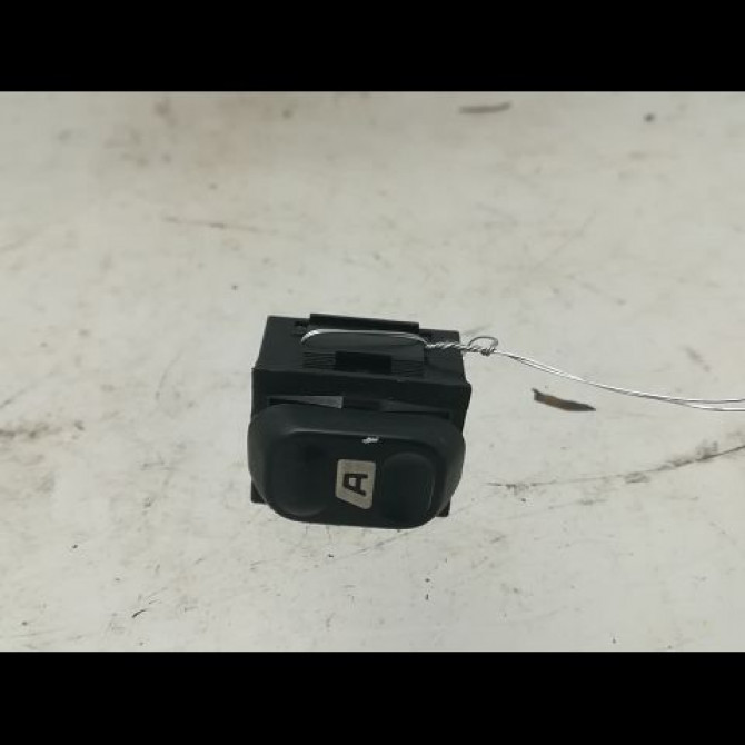 Commande lève-glace porte avant gauche occasion PEUGEOT PARTNER I Phase 2 11-2002->05-2008 1.6 HDI 90ch 6554W4 1