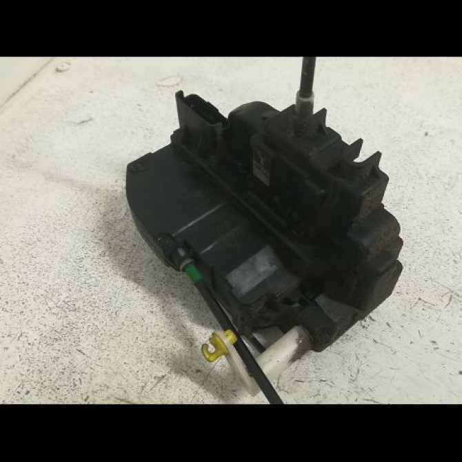 Serrure porte avg occasion NISSAN MICRA III Phase 1 01-2003->07-2005 1.2i 80ch 80501BG00A 3