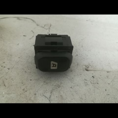 Commande lève-glace porte avant gauche occasion CITROEN BERLINGO I Phase 2 11-2002->10-2010 2.0 HDi 90ch 6554W4