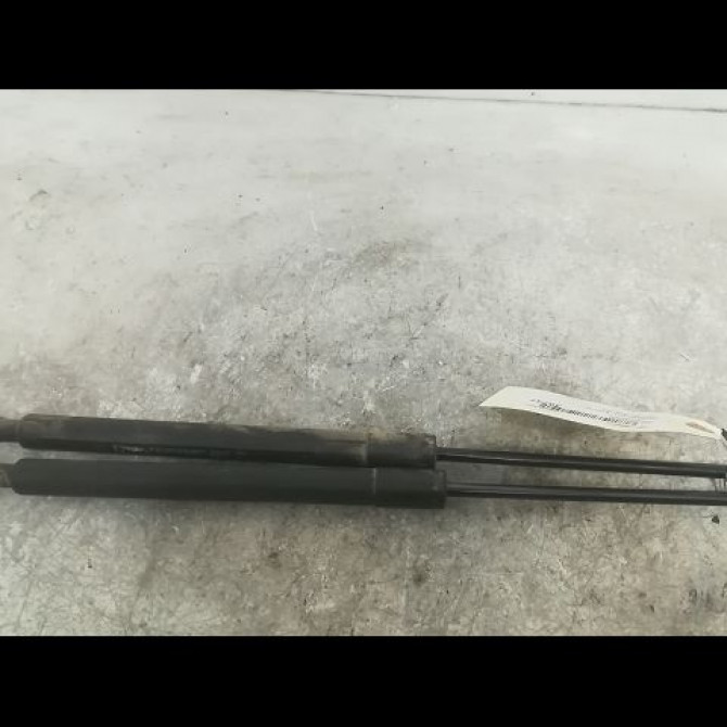 Verin droit hayon occasion PEUGEOT 308 I Phase 1 09-2007->03-2011 1.6 HDI 16v 90ch 8731Q6 1