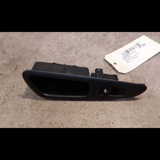 Commande leve-glace porte arrière gauche occasion PEUGEOT 308 I Phase 1 09-2007->03-2011 1.6 HDI 16v 110ch 649031 1