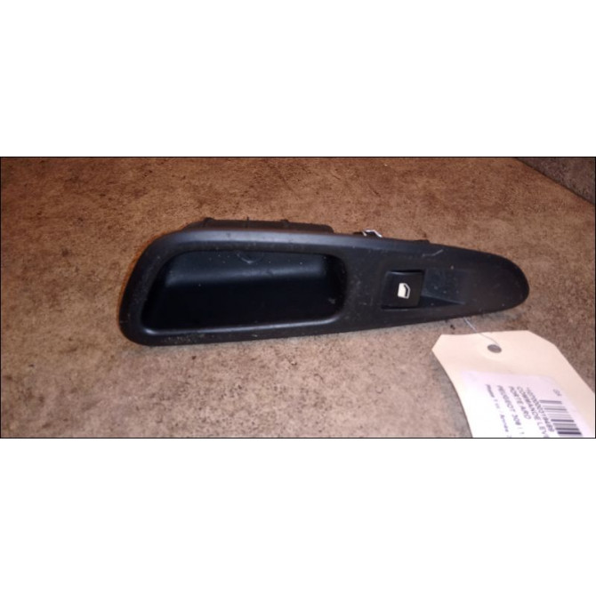 Commande leve-glace porte arrière droite occasion PEUGEOT 308 I Phase 1 09-2007->03-2011 1.6 HDI 16v 110ch 649030 1