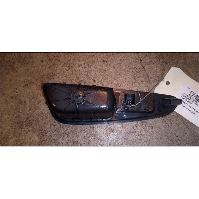 Commande leve-glace porte arrière droite occasion PEUGEOT 308 I Phase 1 09-2007->03-2011 1.6 HDI 16v 110ch 649030 2